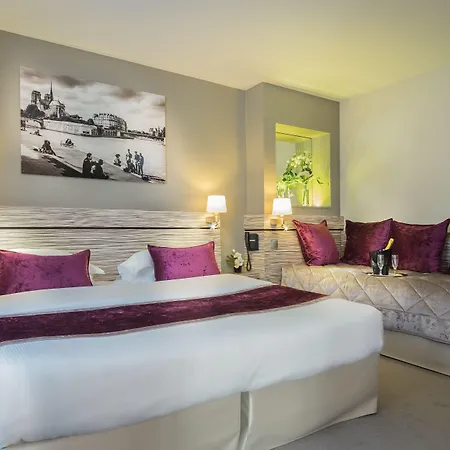 Otel Korner Louvre 3*