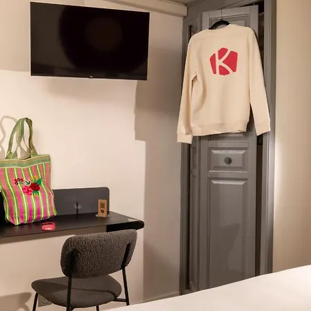 Korner Louvre 3*