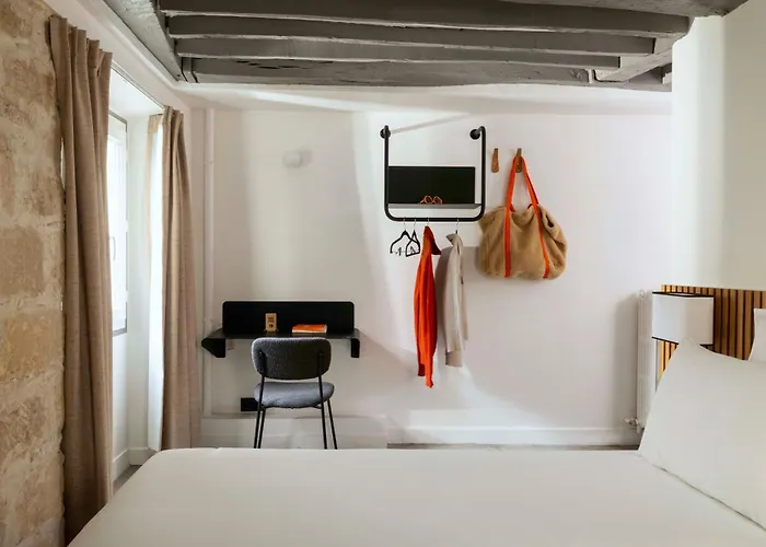 Korner Louvre Hotel Paris