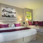 Hotel Korner Louvre 3*