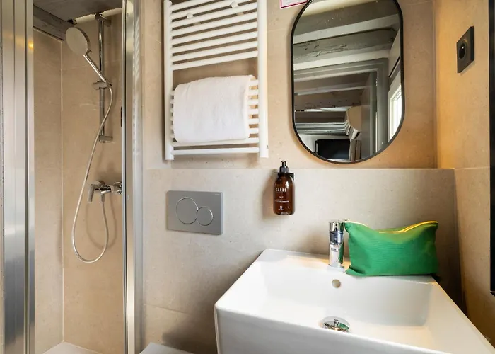 Hotel Korner Louvre Paryż