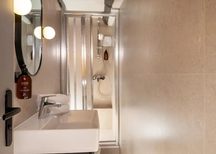 Hotel Korner Louvre 3*