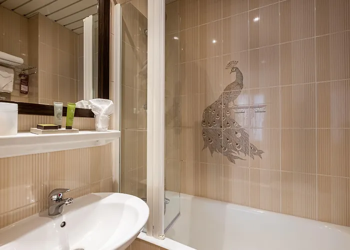 Korner Louvre París